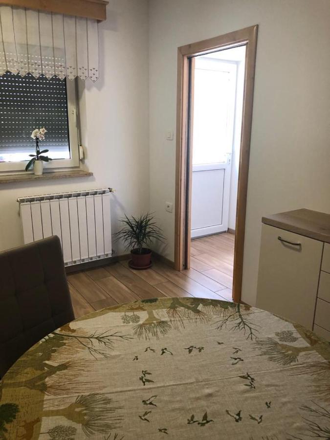 Deno Apartamento Podgrad  Exterior foto