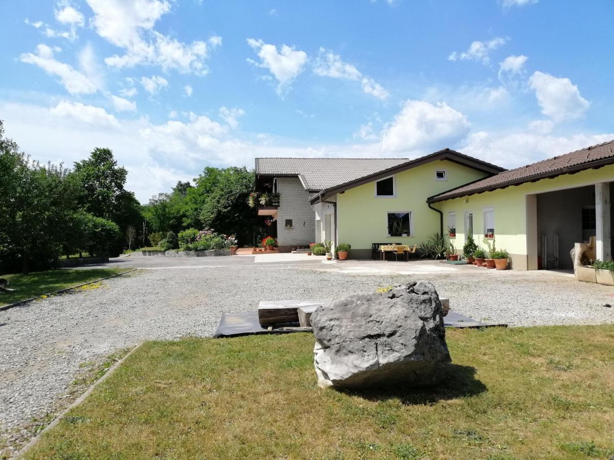 Deno Apartamento Podgrad  Exterior foto