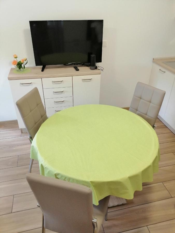 Deno Apartamento Podgrad  Exterior foto
